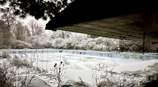 Sadly, the Town was never the answer to save Roslyn Country Club…